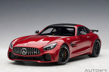 Indlæs billede til gallerivisning Mercedes Benz AMG GT-R, designo cardinal red metallic 1:18