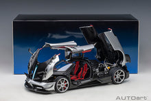 Indlæs billede til gallerivisning PAGANI HUAYRA BC 2016 GRIGIO MERCURIO/GREY CARBON 1:18