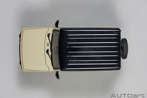 1/18 Suzuki Jimny, chiffon ivory with black roof 1:18