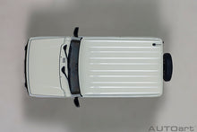 Indlæs billede til gallerivisning 1/18 Suzuki Jimny, pure white pearl 1:18
