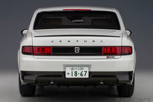 Indlæs billede til gallerivisning Toyota Century GRMN, white 1:18