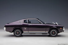 Indlæs billede til gallerivisning 1/18 Toyota Celica Liftback 2000 GT (RA25), 1973, dark purple metallic 1:18