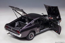 Indlæs billede til gallerivisning 1/18 Toyota Celica Liftback 2000 GT (RA25), 1973, dark purple metallic 1:18