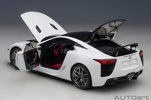 LEXUS LFA COUPE 2012 WHITEST WHITE CARBON