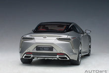 Indlæs billede til gallerivisning Lexus LC500, sonic titanium/dark rose interior  1:18