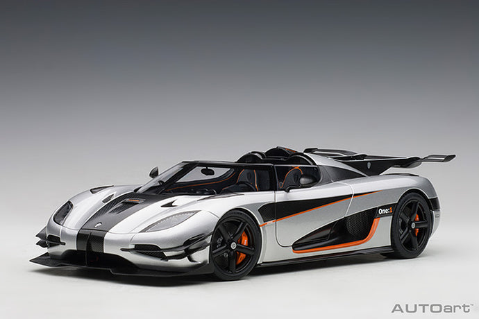 KOENIGSEGG 1 ONE 2014 SILVER BLACK