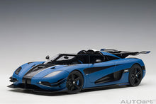 Indlæs billede til gallerivisning 1/18 Koenigsegg One 1, blue/carbon with white accents 1:18