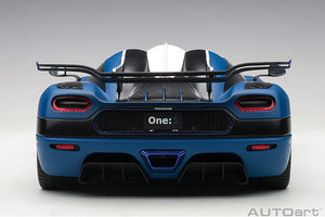 1/18 Koenigsegg One 1, blue/carbon with white accents 1:18