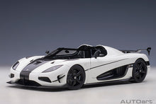 Indlæs billede til gallerivisning KOENIGSEGG AGERA RS 2015 WHITE RED