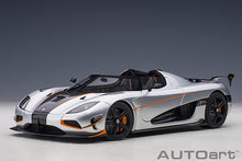 Indlæs billede til gallerivisning KOENIGSEGG AGERA RS 2015 MOON SILVER CARBON BLACK