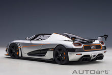 Indlæs billede til gallerivisning KOENIGSEGG AGERA RS 2015 MOON SILVER CARBON BLACK