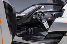 Indlæs billede til gallerivisning KOENIGSEGG AGERA RS 2015 MOON SILVER CARBON BLACK