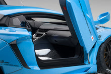 Indlæs billede til gallerivisning Liberty Walk Lamborghini Aventador, blue 1:18