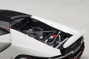 Lamborghini Centenario, bianco isis 1:18