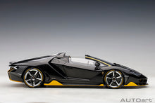 Indlæs billede til gallerivisning Lamborghini Centenario Roadster, clear carbon/yellow accents 1:18