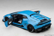 Indlæs billede til gallerivisning Liberty Walk Lamborghini Huracan, blue metallic 1:18
