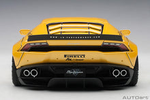 Indlæs billede til gallerivisning Liberty Walk Lamborghini Huracan, yellow metallic 1:18