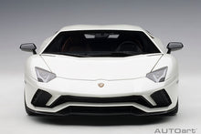 Indlæs billede til gallerivisning 2017 Lamborghini Aventador S, white  1:18