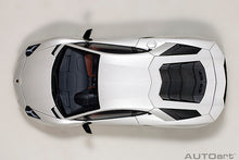 Indlæs billede til gallerivisning 2017 Lamborghini Aventador S, white  1:18