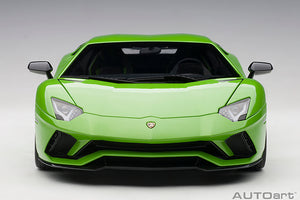 LAMBORGHINI AVENTADOR S 2017 PEARL GREEN
