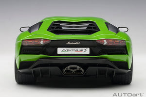 LAMBORGHINI AVENTADOR S 2017 PEARL GREEN