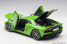 Indlæs billede til gallerivisning LAMBORGHINI AVENTADOR S 2017 PEARL GREEN