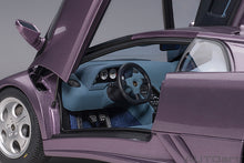 Indlæs billede til gallerivisning 1/18 Lamborghini Diablo SE30 Jota, violet 1:18