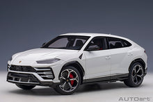 Indlæs billede til gallerivisning Lamborghini Urus, white 1:18