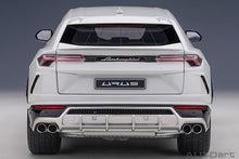 Indlæs billede til gallerivisning Lamborghini Urus, white 1:18