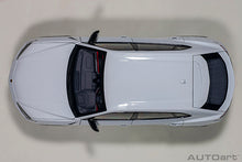 Indlæs billede til gallerivisning Lamborghini Urus, white 1:18