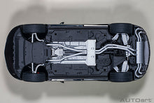 Indlæs billede til gallerivisning Lamborghini Urus, white 1:18