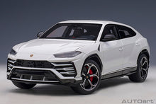 Indlæs billede til gallerivisning Lamborghini Urus, white 1:18