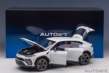 Indlæs billede til gallerivisning Lamborghini Urus, white 1:18