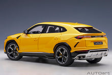 Indlæs billede til gallerivisning Lamborghini Urus, yellow 1:18