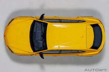 Indlæs billede til gallerivisning Lamborghini Urus, yellow 1:18