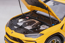 Indlæs billede til gallerivisning Lamborghini Urus, yellow 1:18