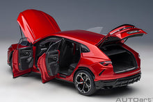 Indlæs billede til gallerivisning 1/18 Lamborghini Urus, rosso efesto 1:18
