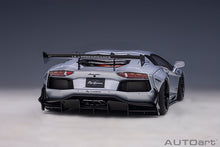 Indlæs billede til gallerivisning LIBERTY WALK LB-WORKS 2018 LAMBORGHINI AVENTADOR LIMITED SILVER 1:18