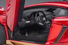 Indlæs billede til gallerivisning Liberty Walk Lamborghini Aventador, hyper red/gold accents 1:18