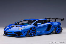 Indlæs billede til gallerivisning Liberty Walk Lamborghini Aventador, hyper blue 1:18