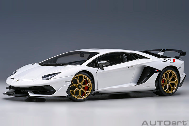 LAMBORGHINI AVENTADOR SVJ 2018 WHITE