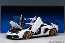 Indlæs billede til gallerivisning LAMBORGHINI AVENTADOR SVJ 2018 WHITE