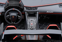 Indlæs billede til gallerivisning 1/18 Lamborghini Aventador SVJ, nero nemesis 1:18