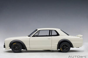 1/18 Nissan Skyline GT-R (KPGC-10) Racing, white 1:18