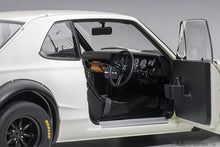 Indlæs billede til gallerivisning 1/18 Nissan Skyline GT-R (KPGC-10) Racing, white 1:18