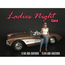 Indlæs billede til gallerivisning FIGURES SARA - LADIES NIGHT – 1:18