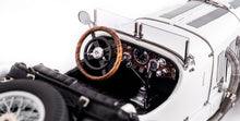 Indlæs billede til gallerivisning MERCEDES SSK 1930 WHITE 1:18