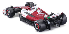 Indlæs billede til gallerivisning Alfa Romeo F1 TEAM ORLEN C42 #24 GUANYU ZHOU 2022 with helmet Formel 1 1:43