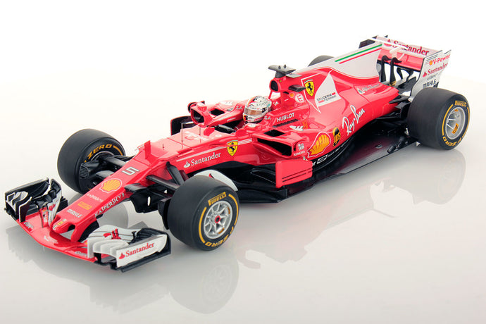 FERRARI SF70H S.VETTEL 2017 N.5 WINNER AUSTRALIAN GP C/VETRINA 1:18