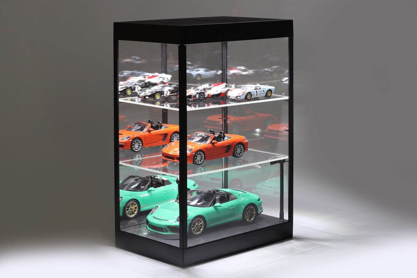 Led Display case with Mirror Back Wall for 1:18 modelcars, Black